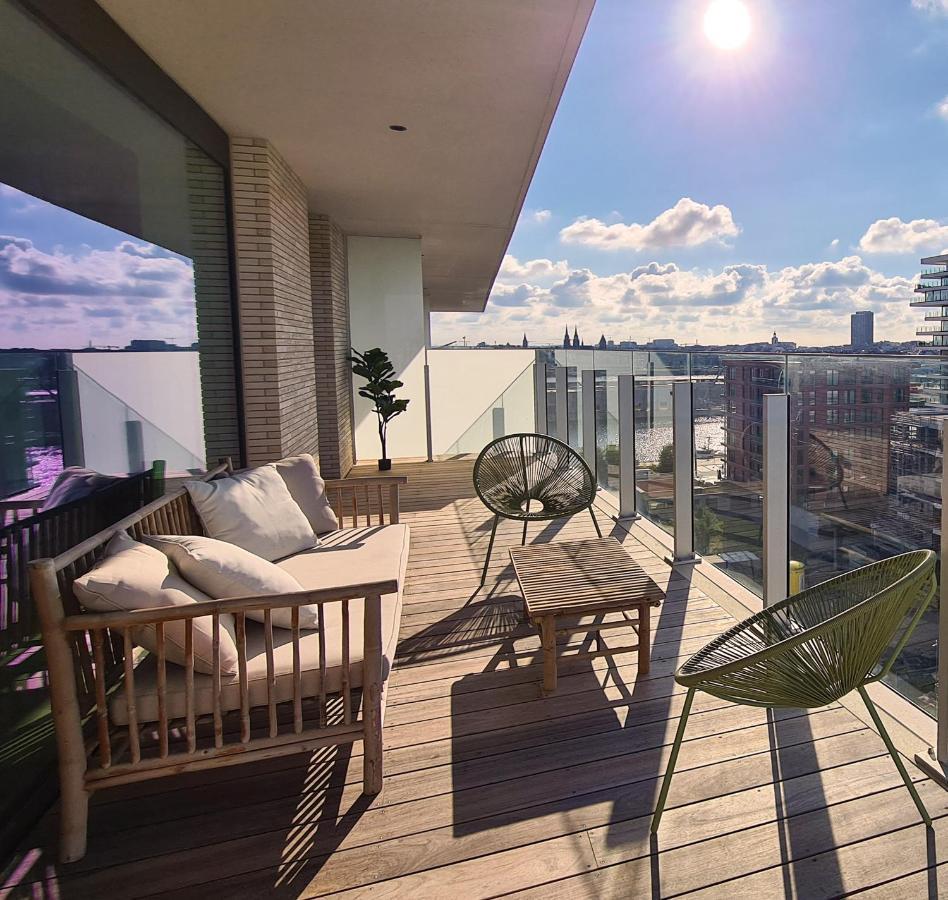 Central Park Tower Sea View Residence With Pool And Gym Ostenda Zewnętrze zdjęcie