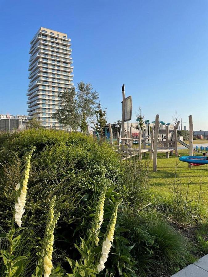 Central Park Tower Sea View Residence With Pool And Gym Ostenda Zewnętrze zdjęcie